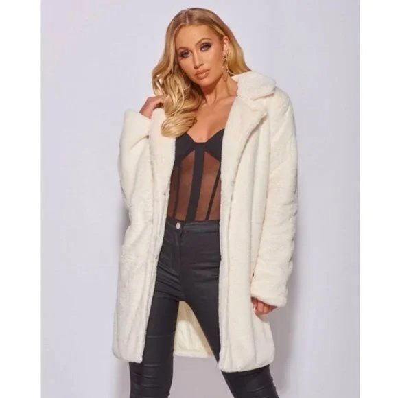 White Faux Fur Long Sleeve Collared Loose Fit Midi Coat - Picture 11 of 14